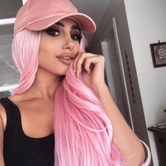 pink wig bellami